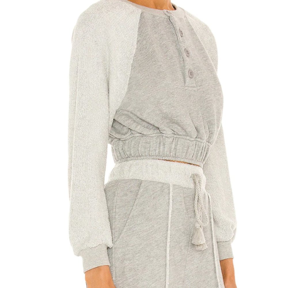 Lovers and Friends- Carley Sweatshirt - Size S - Picture 3 of 4